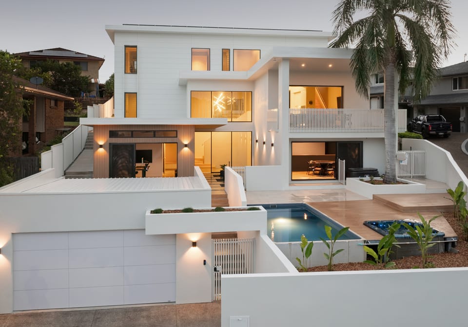 ARCHITECTURAL EXCELLENCE, ENGINEERED FOR COASTAL LIVING