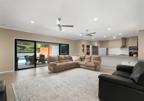 Private West Woombye Lifestyle Retreat with Pool, Shed & Rainforest Setting
