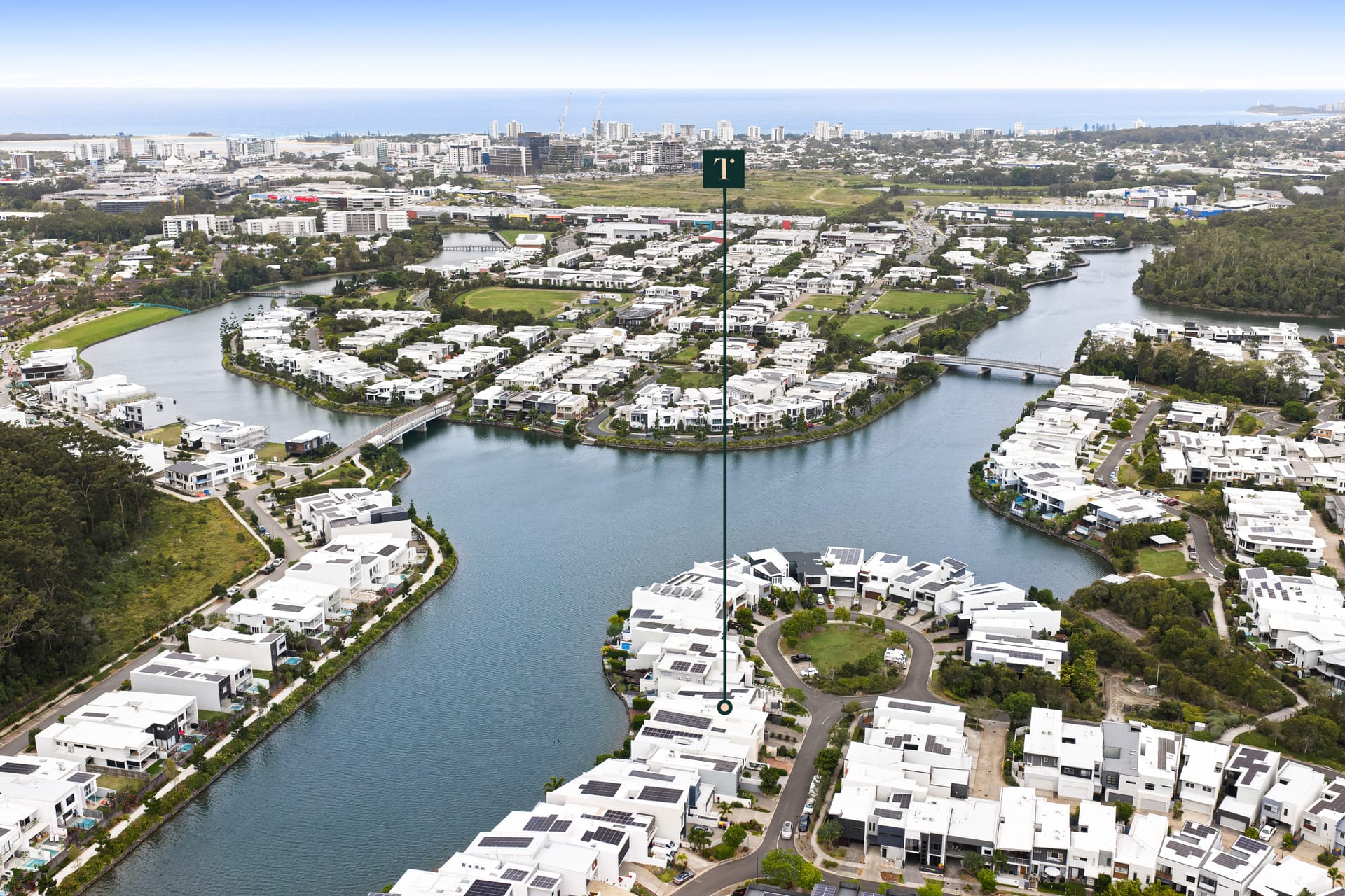 North Facing Waterfront: Light-Filled Designer Living