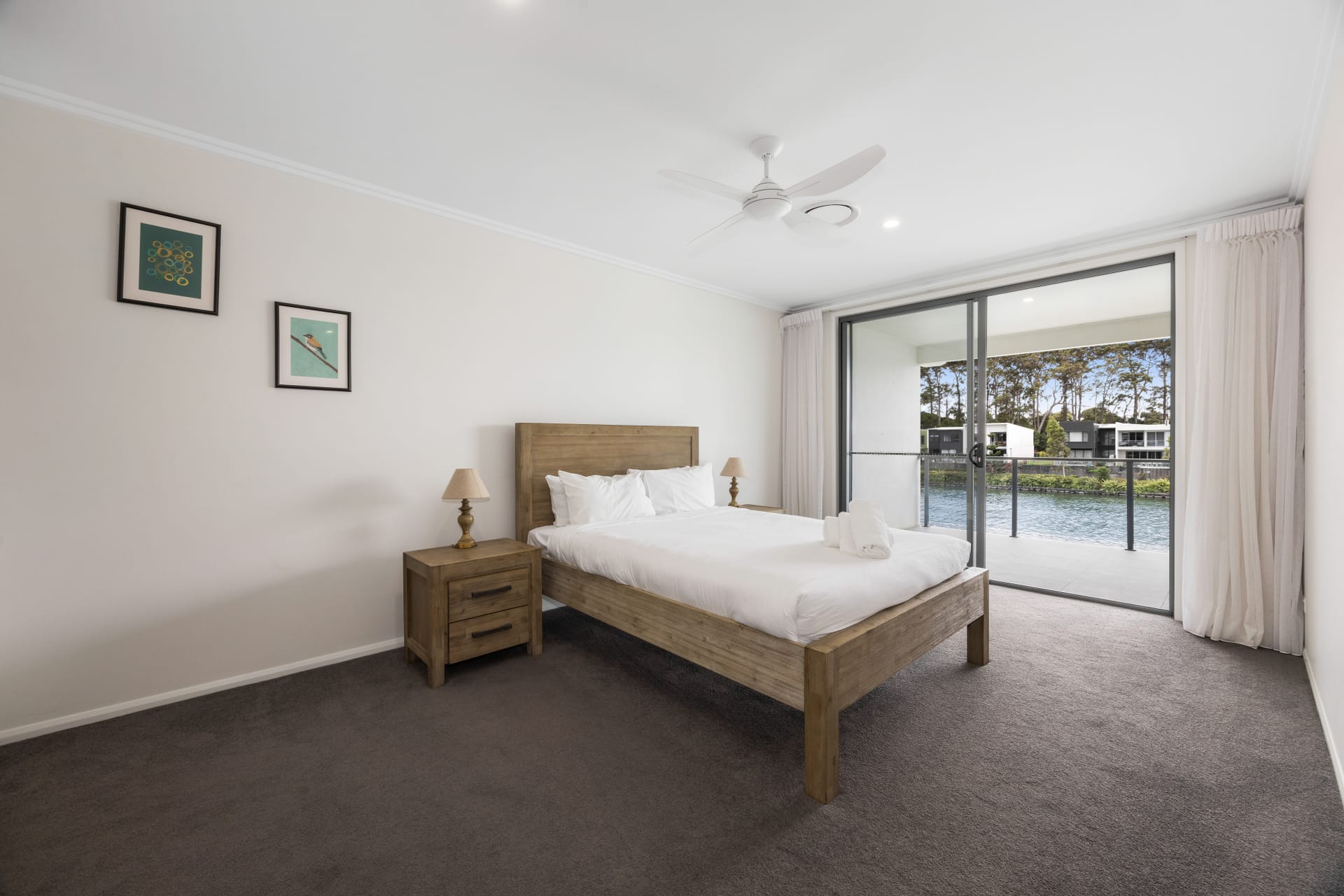 North Facing Waterfront: Light-Filled Designer Living