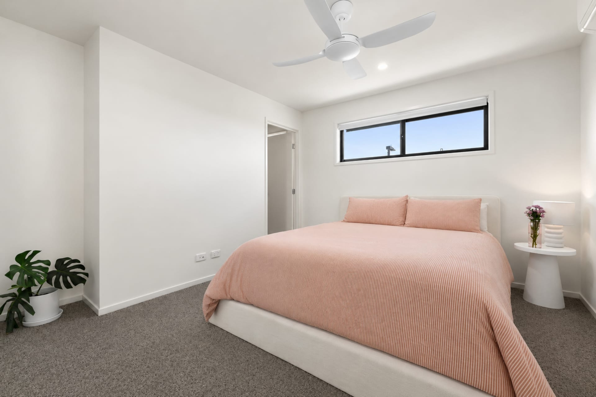 Parkside Perfection with Contemporary Comfort & Lifestyle Appeal