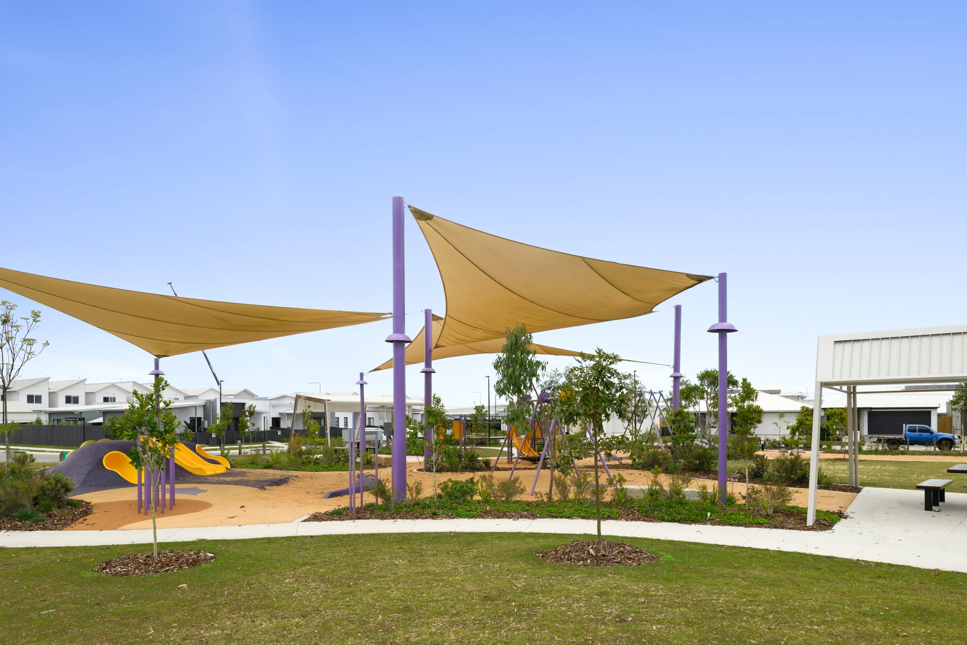 Parkside Perfection with Contemporary Comfort & Lifestyle Appeal