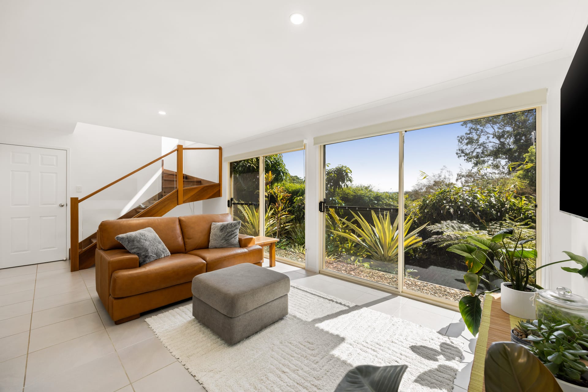 Your Private Buderim Escape with a Hinterland Backdrop