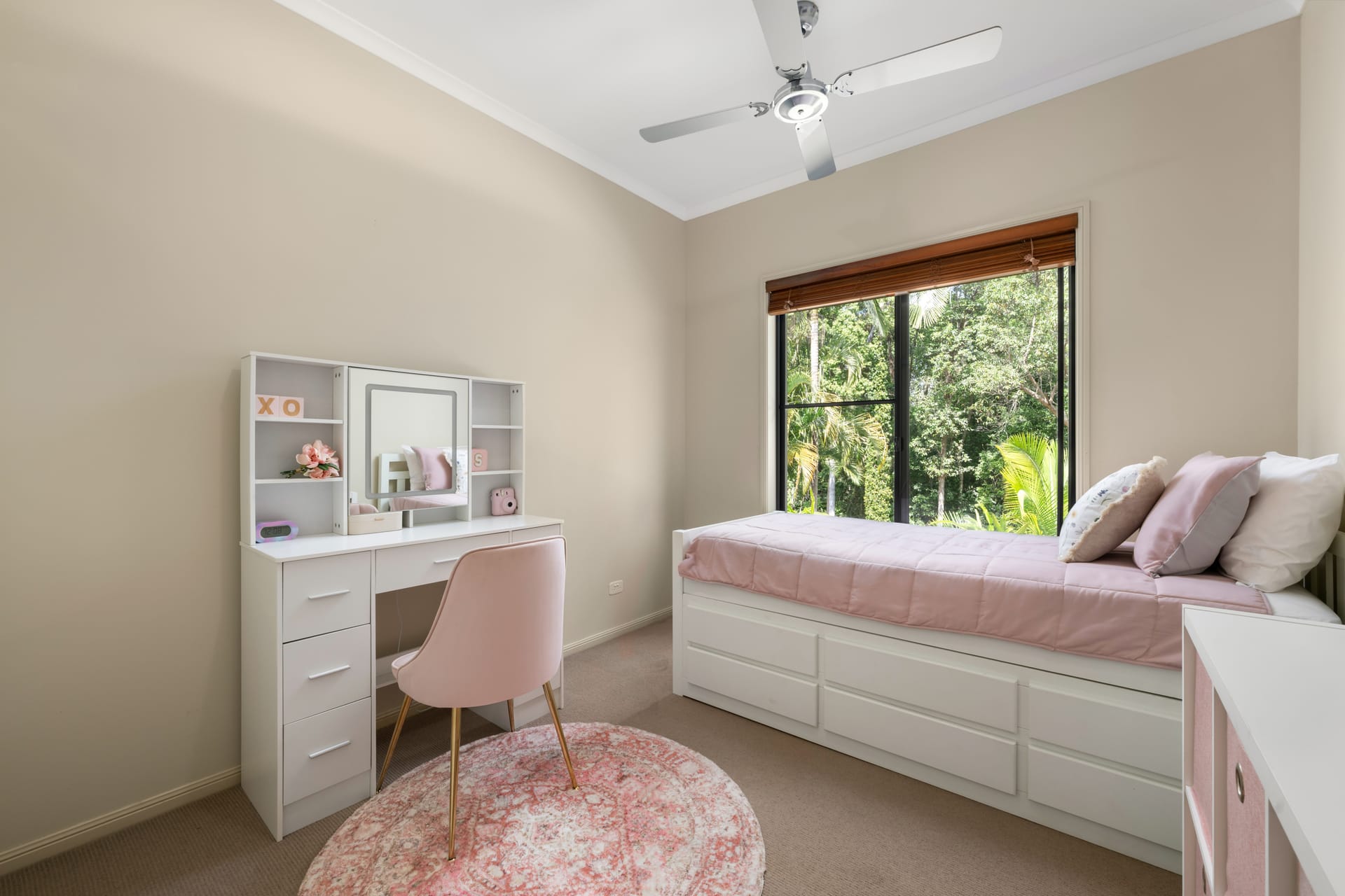 Private West Woombye Lifestyle Retreat with Pool, Shed & Rainforest Setting