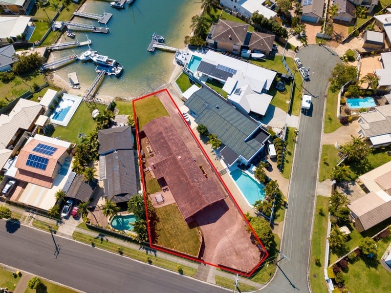 Untouched Waterfront Gem.. Imagine the Possibilities!