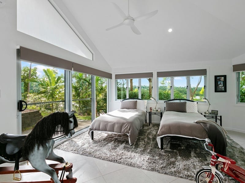 SOLD BY - CRAIG PORTER