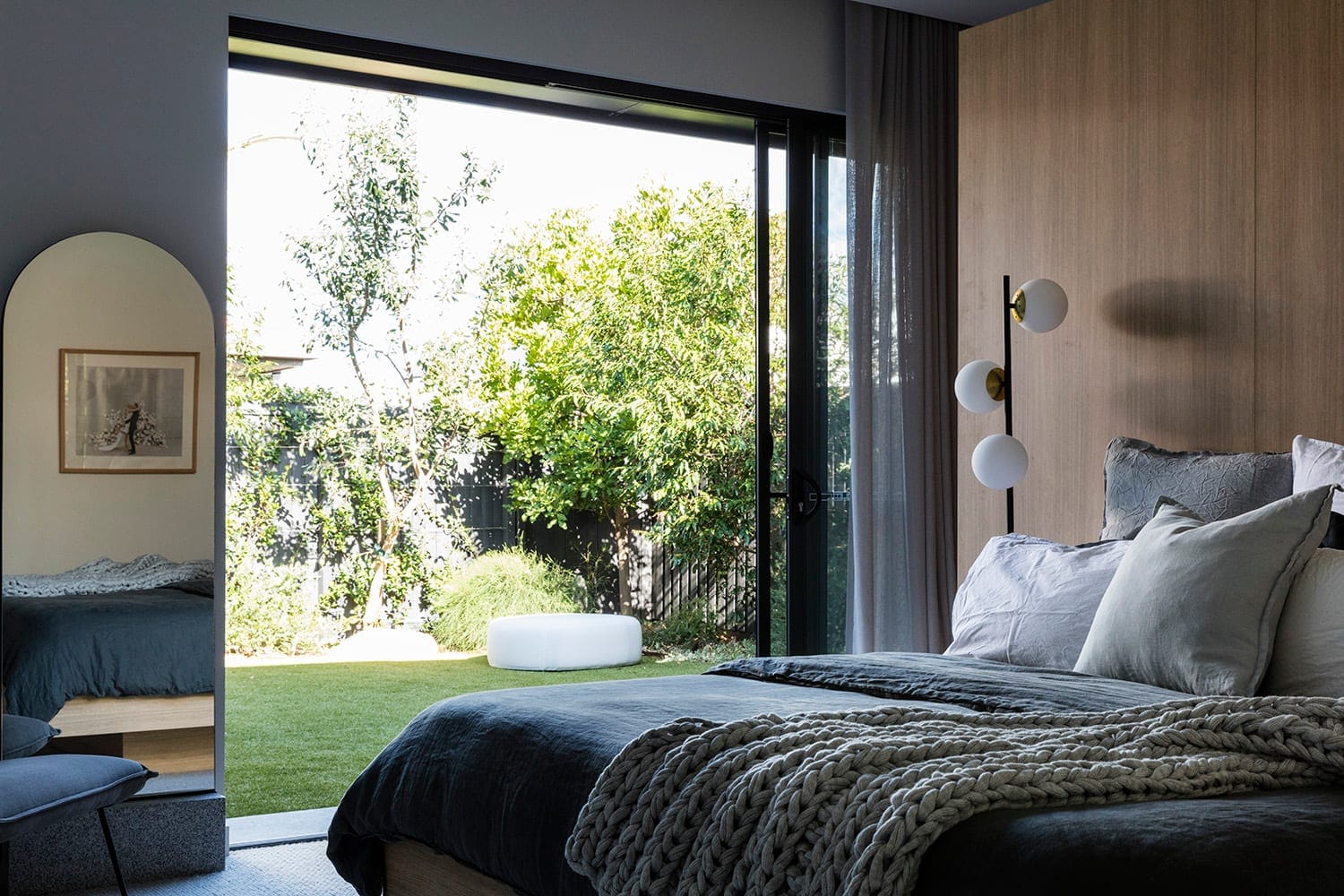 High-End Designer Living: 200m to Sand!