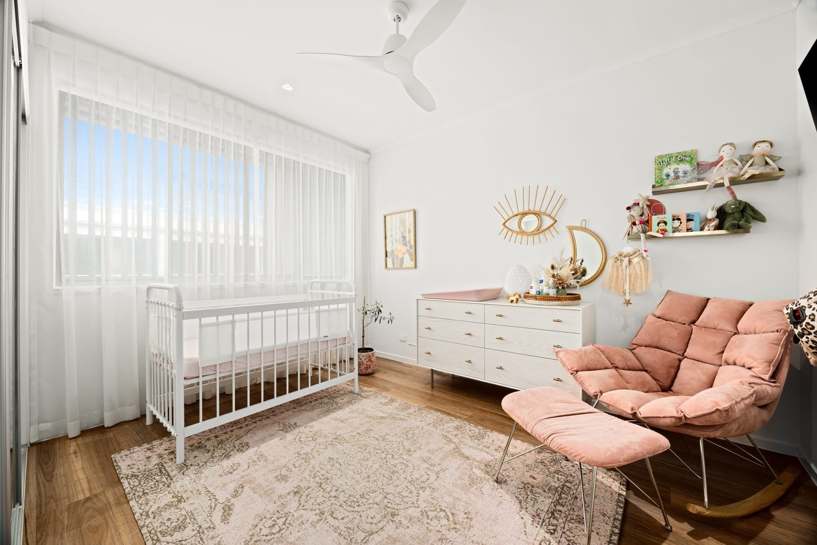 Brand New, North Facing