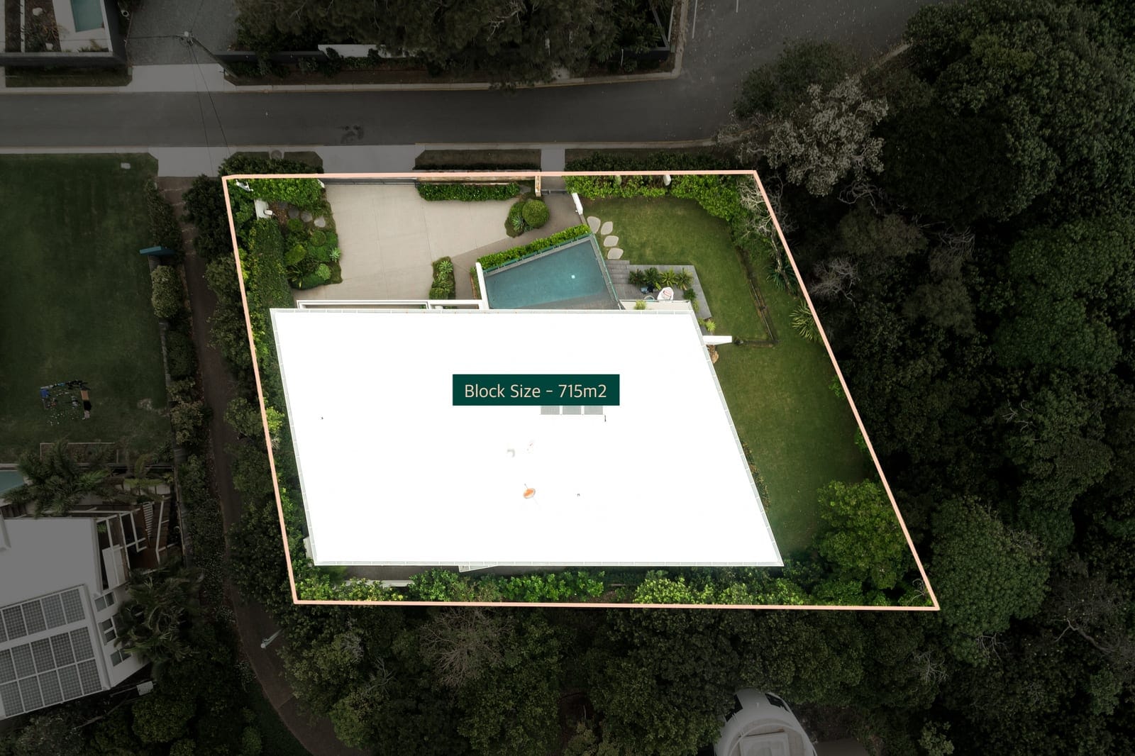Beachfront Masterpiece: Unrivalled Lifestyle on Offer!