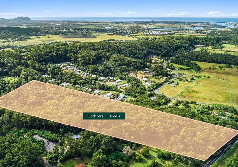 Elevated 10 Hectares, East of Highway!