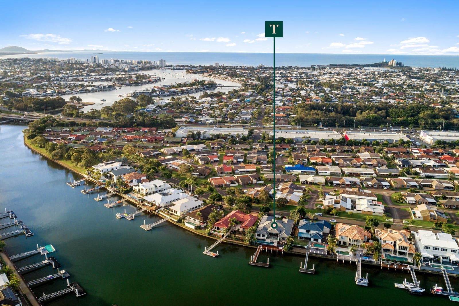 Luxury Waterfront Living: Deep Water Access!