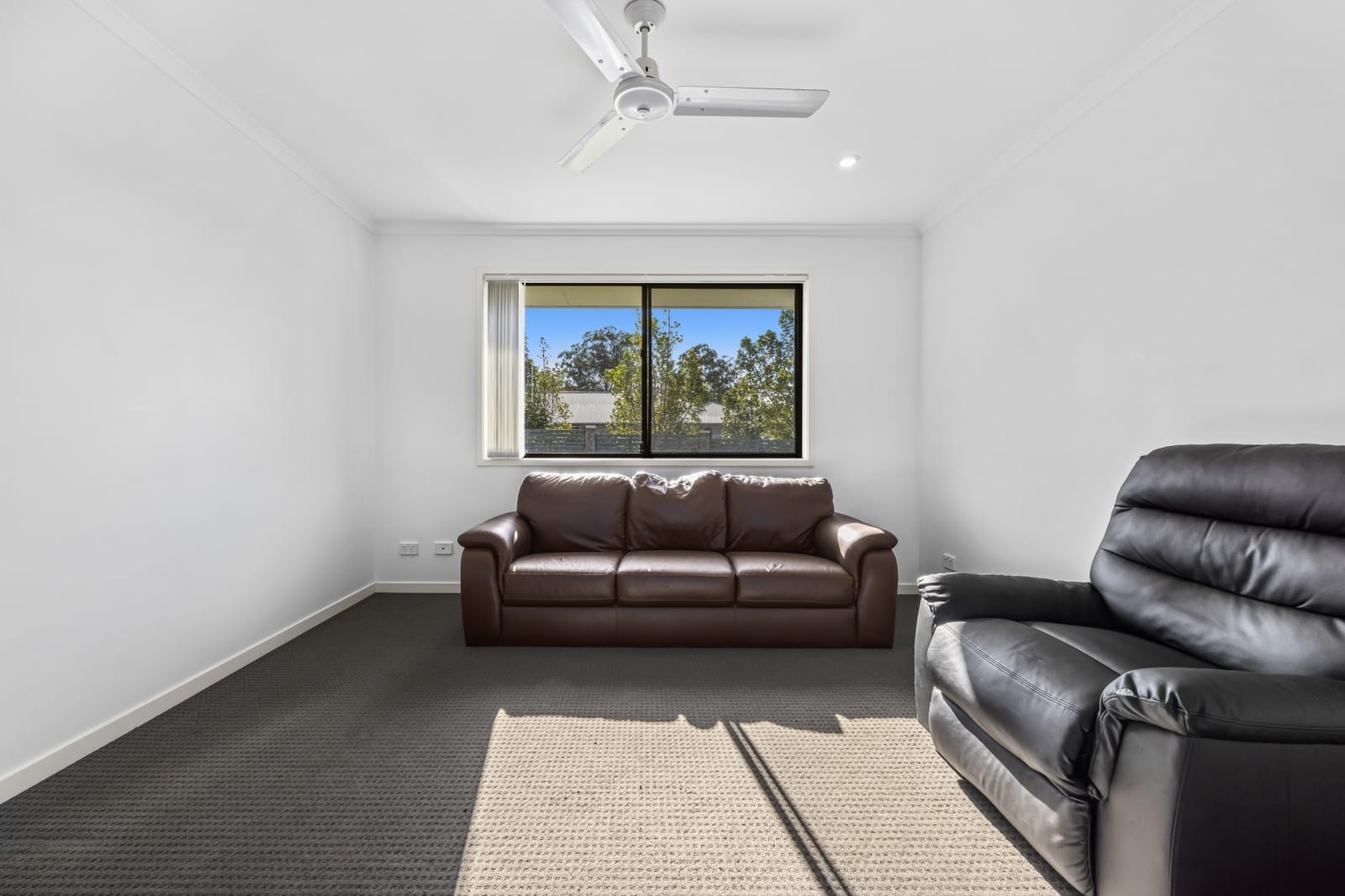 Corner Block, BIG Fenced Yard!