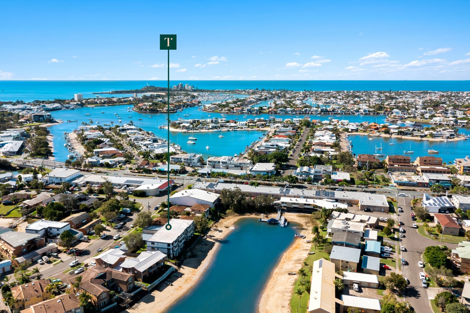 Entry Level GOLD: Mooloolaba + Waterfront!