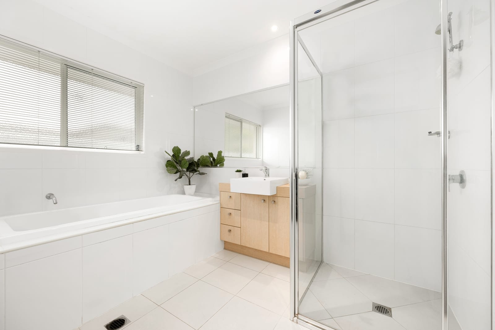 Effortless, Family-Friendly Living!