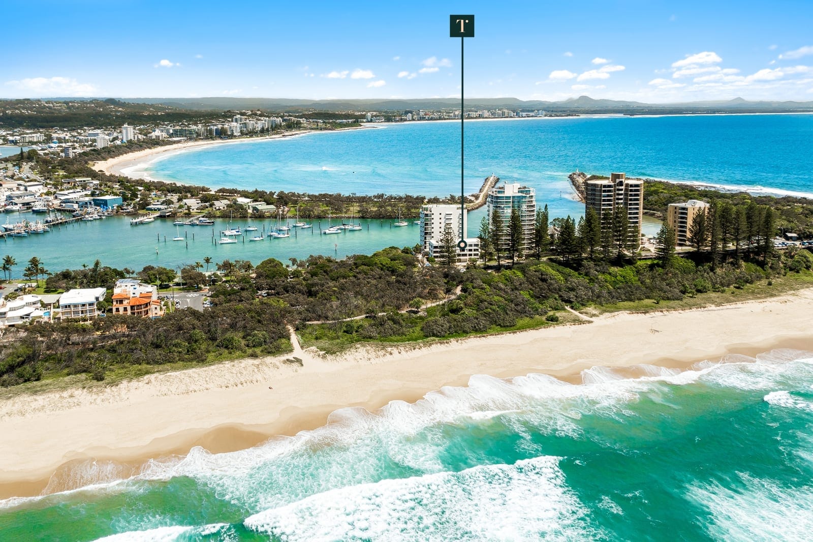 Top Floor, Blue-Chip Buddina Beachfront!