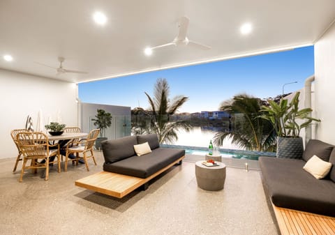 Executive Waterfront Living!