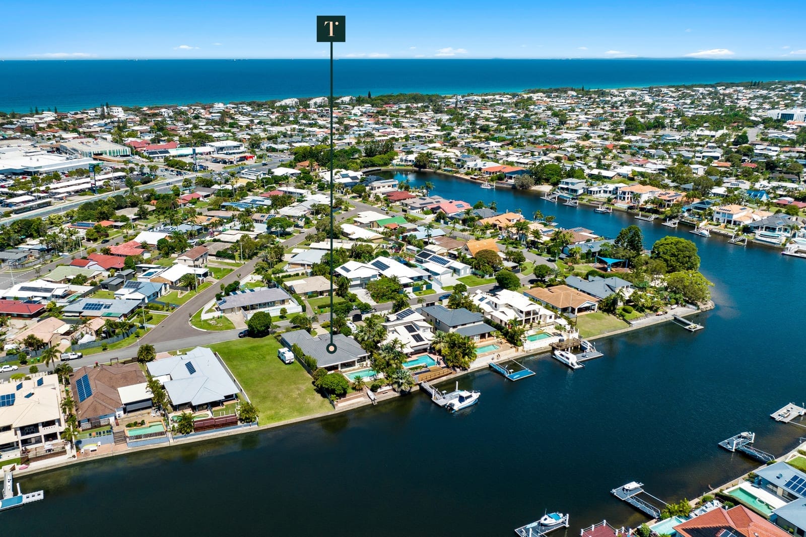 Waterfront Entertainer, Just in Time for Summer!