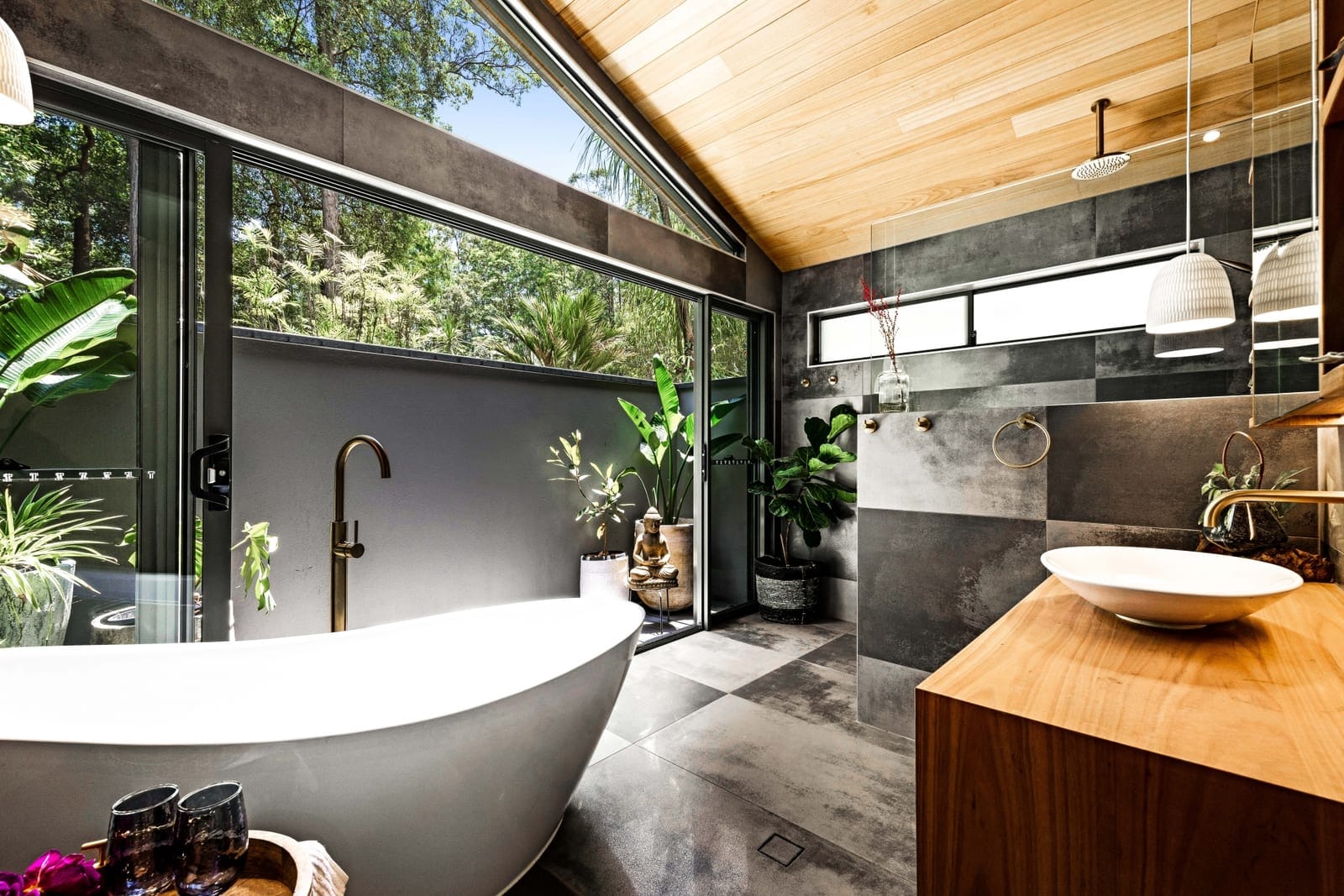 Stunning Acreage Sanctuary