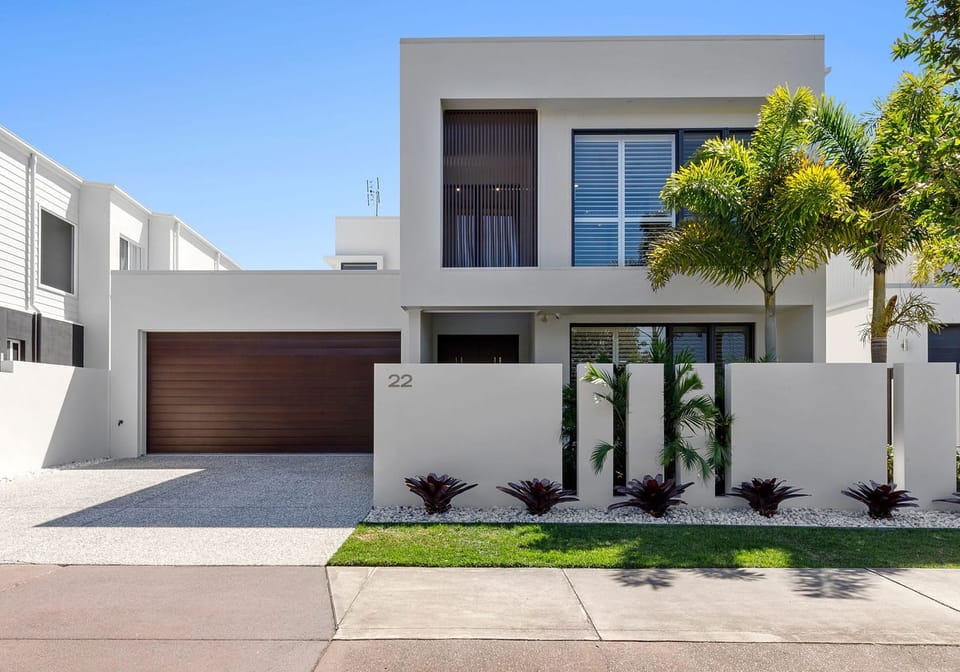 North Facing Designer Waterfront