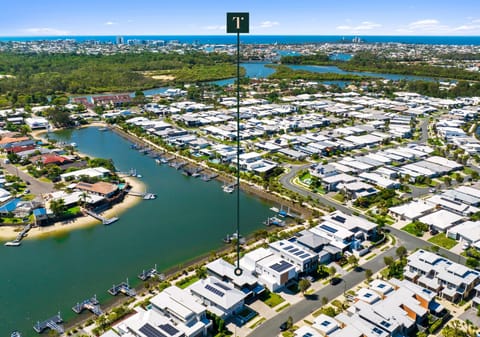 North Facing Waterfront Perfection!