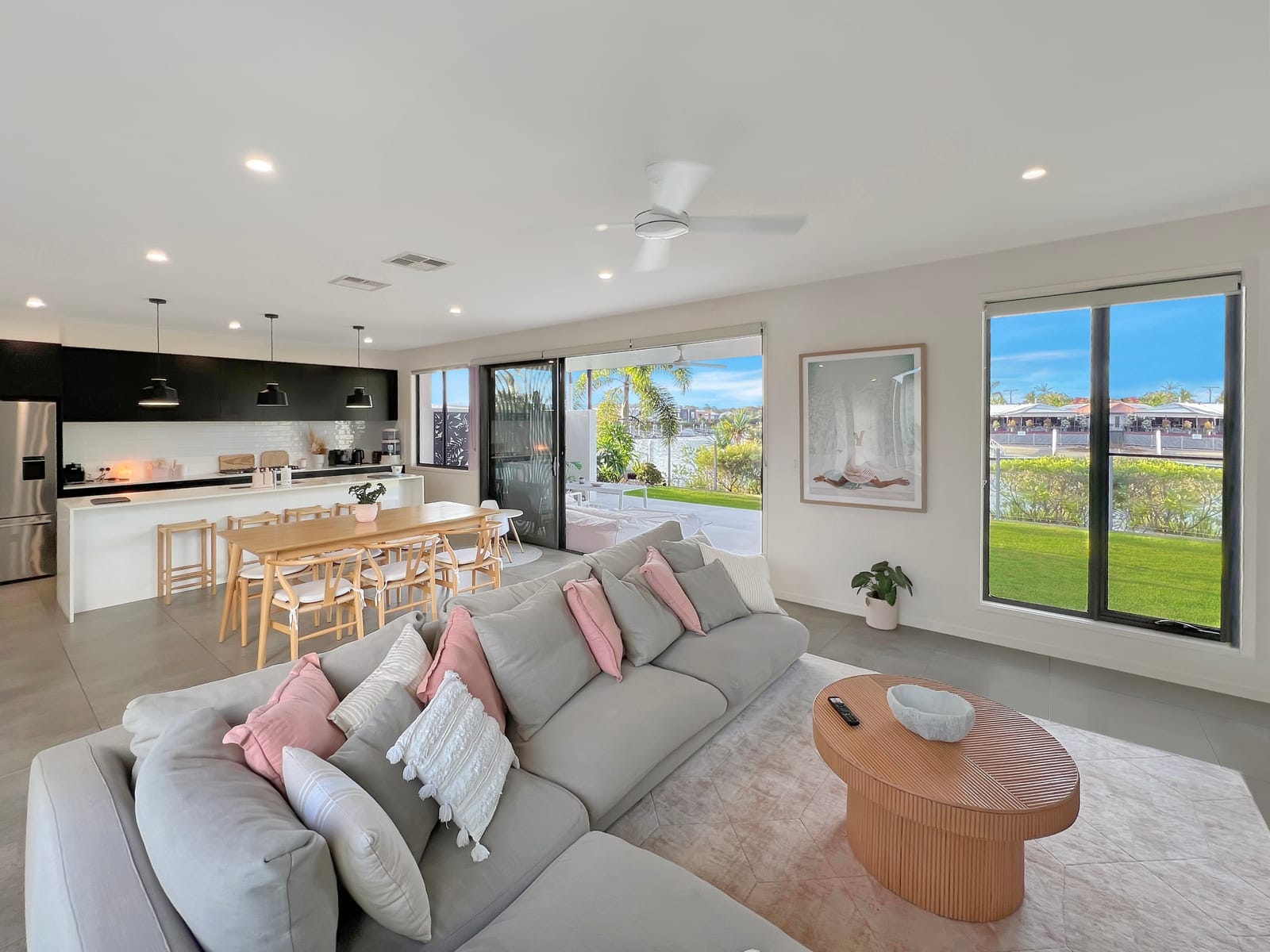 North Facing Waterfront Perfection!