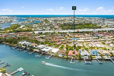 Waterfront Entertainer, Ocean Access!