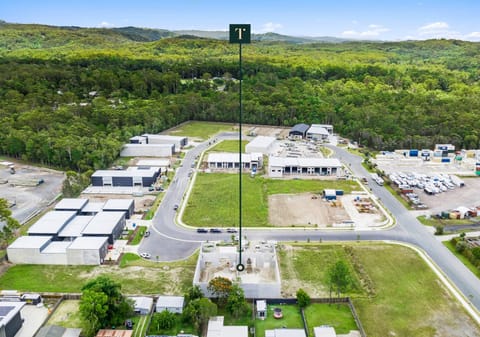 Boutique Warehouse Opportunity