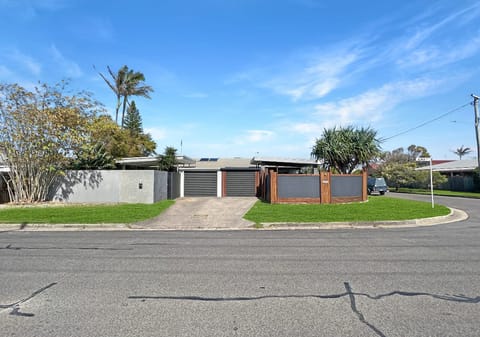 Vast potential with seaside duplex on two titles.