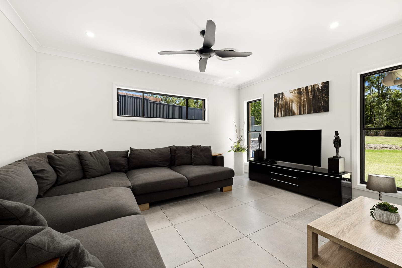 Flat Acreage In The Prestigious Palmview Forest