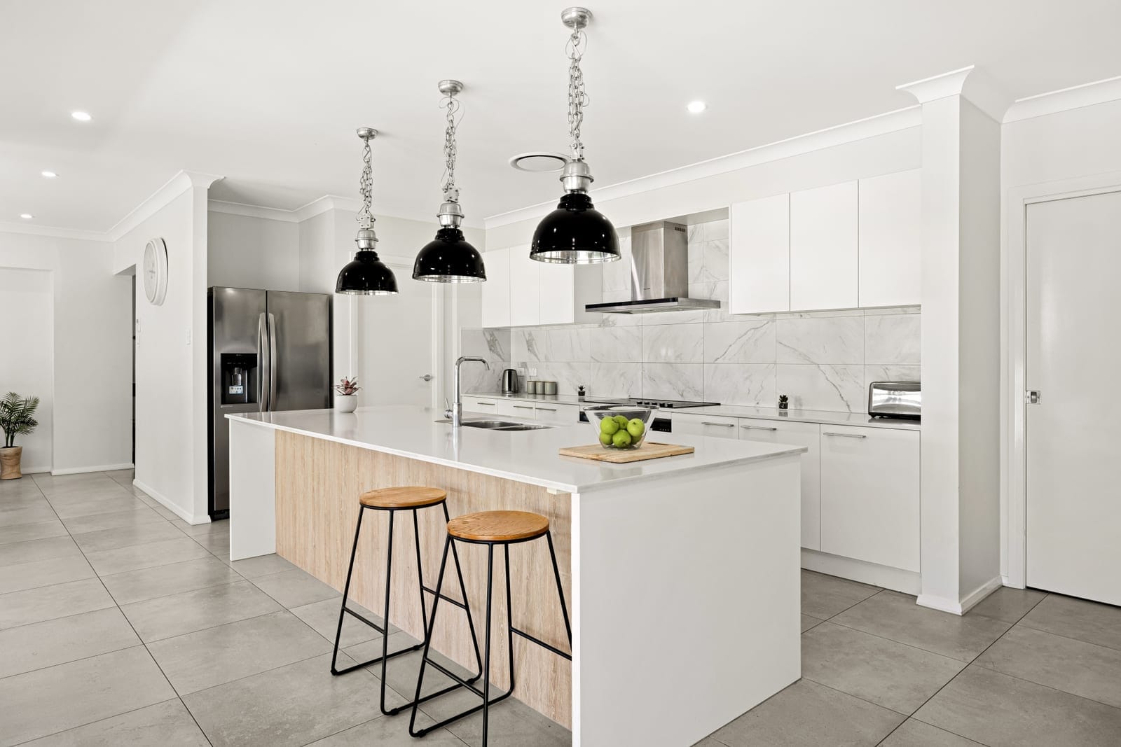 Flat Acreage In The Prestigious Palmview Forest