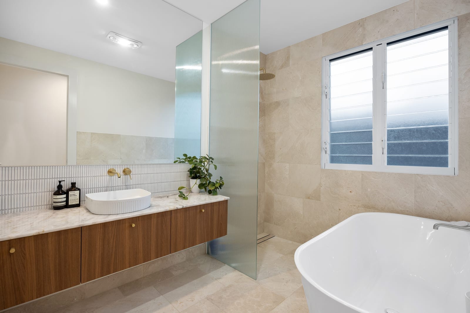 Lifestyle Masterpiece: Next-Level in Every Sense!