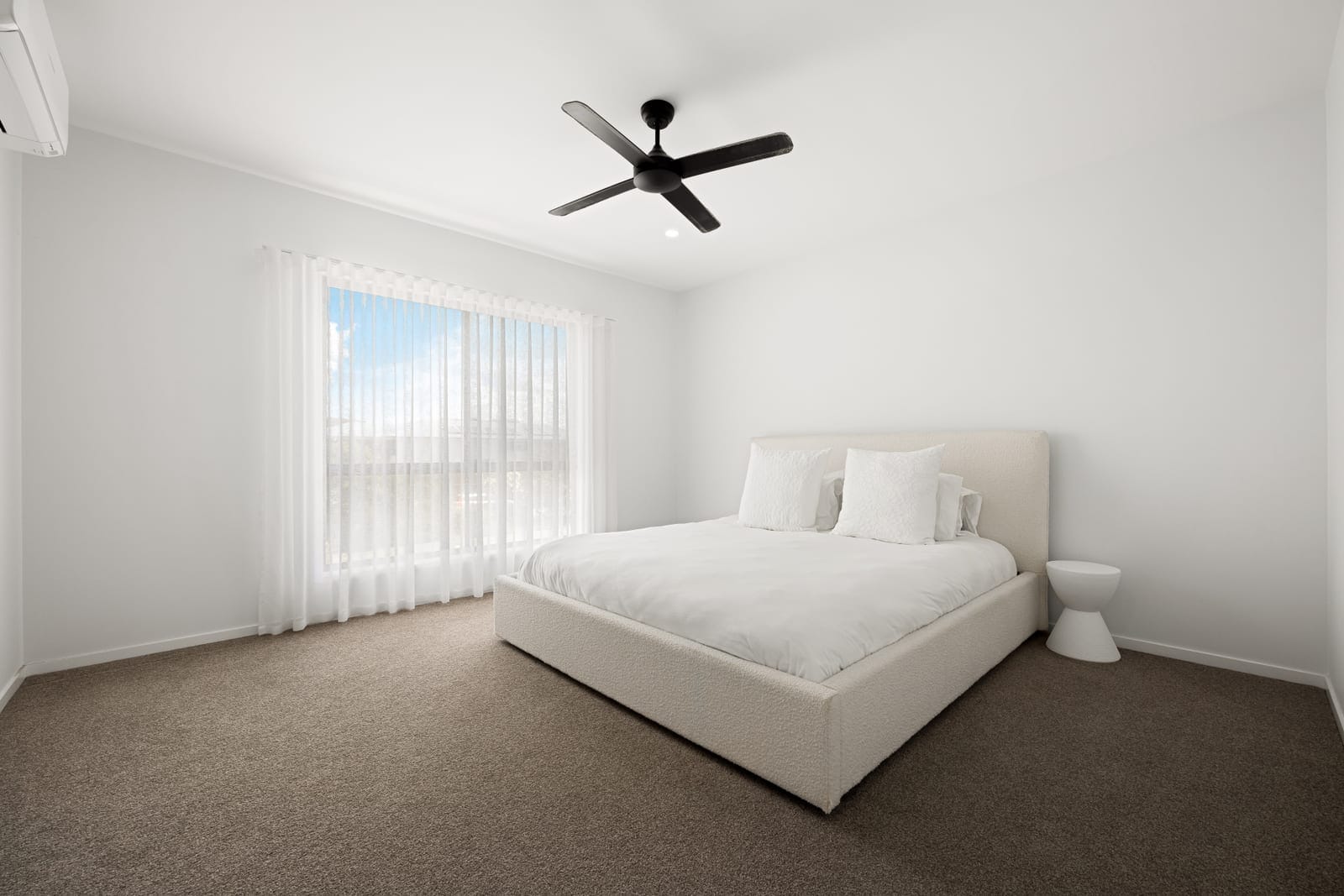Effortless Living, Contemporary Elegance