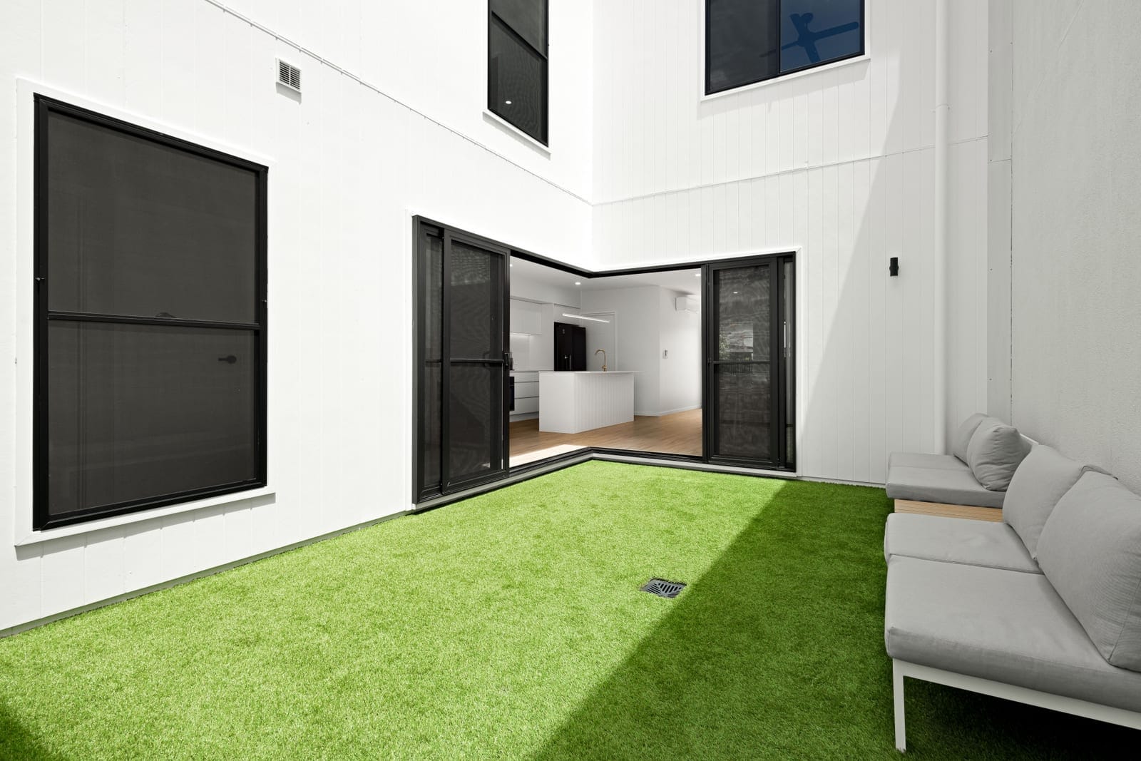 Effortless Living, Contemporary Elegance