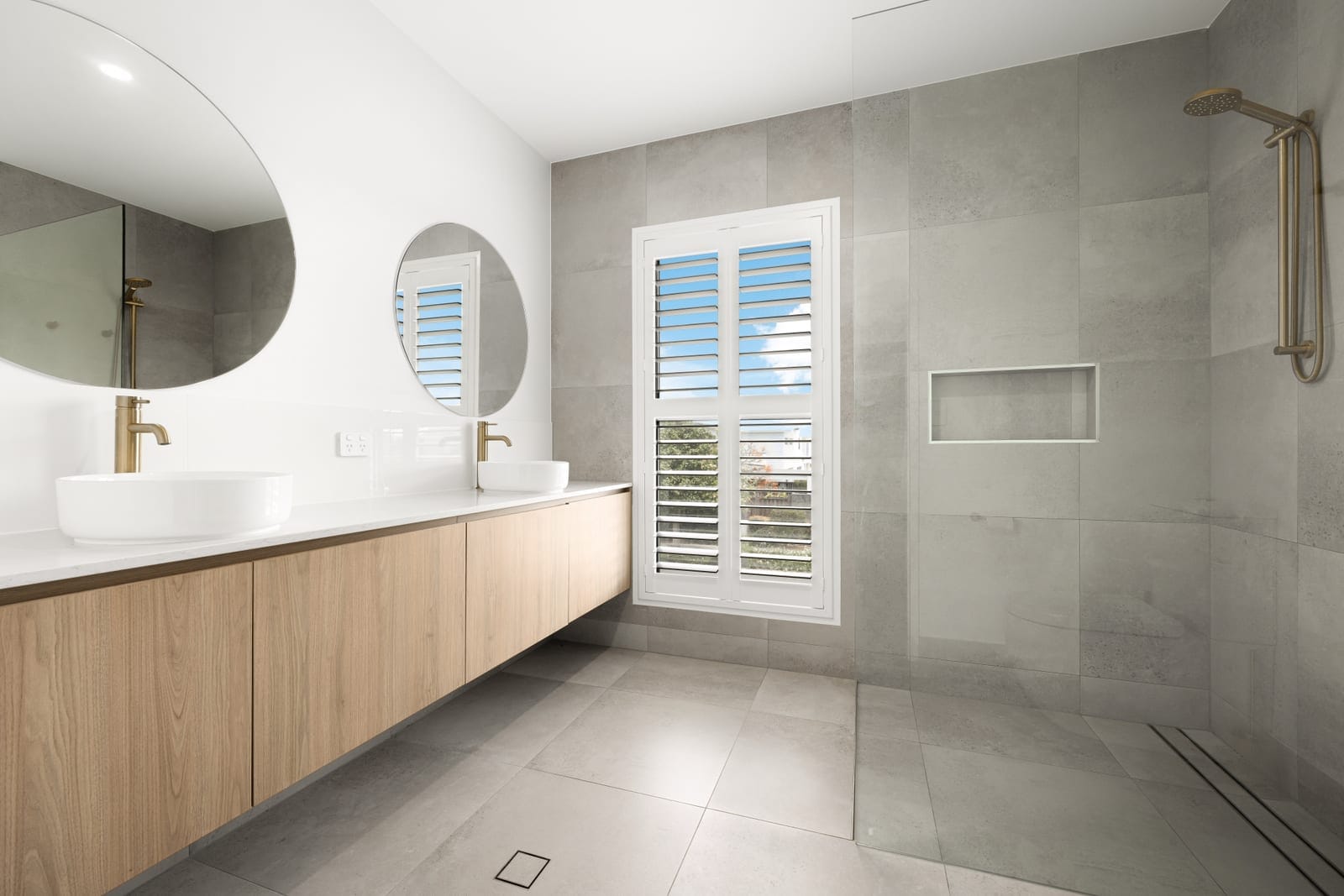 Effortless Living, Contemporary Elegance