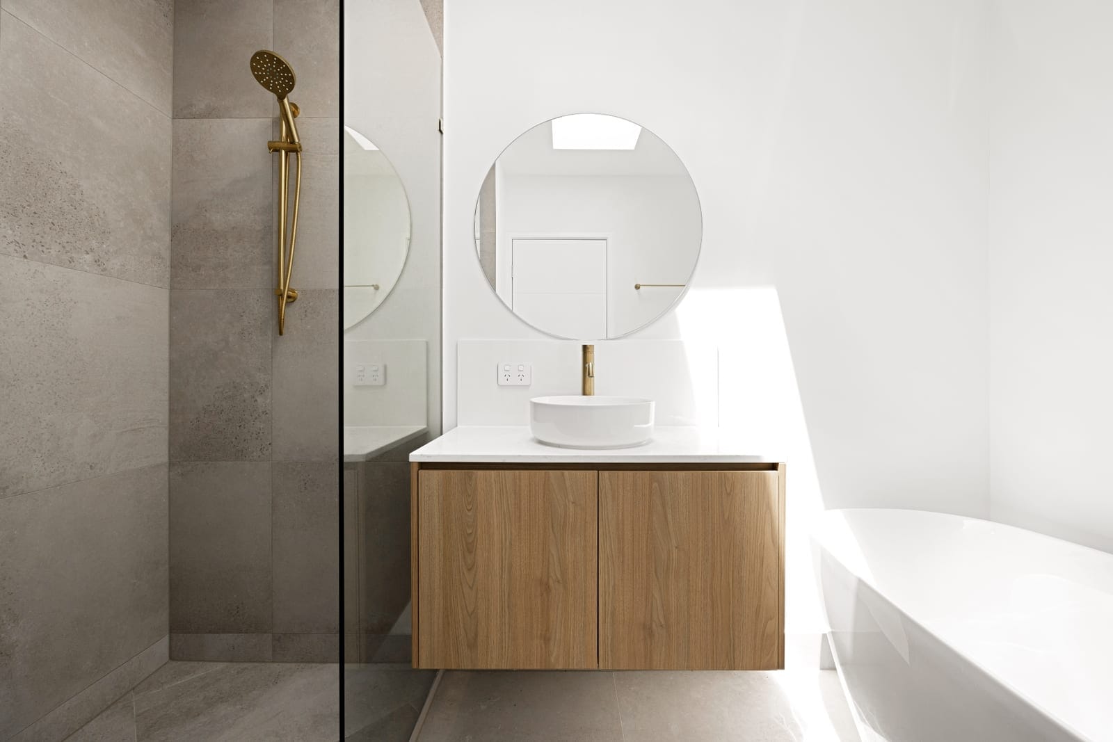 Effortless Living, Contemporary Elegance