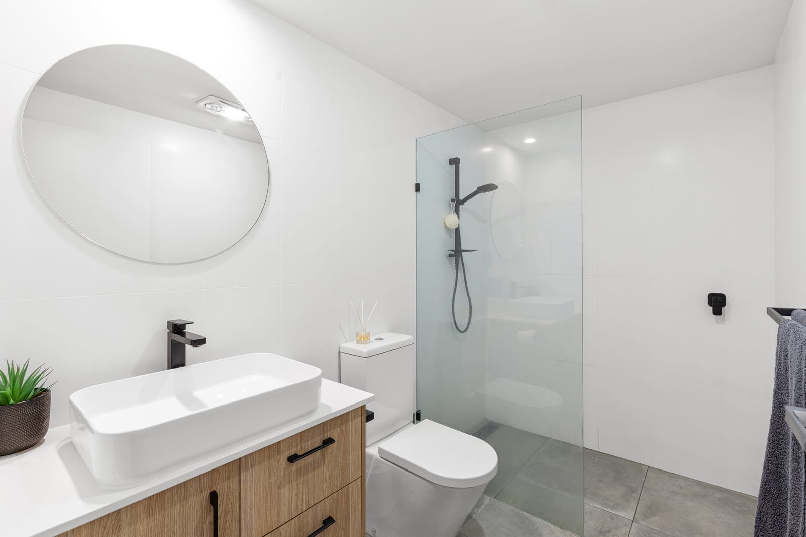 Stylish Executive Living, Blue Chip Location