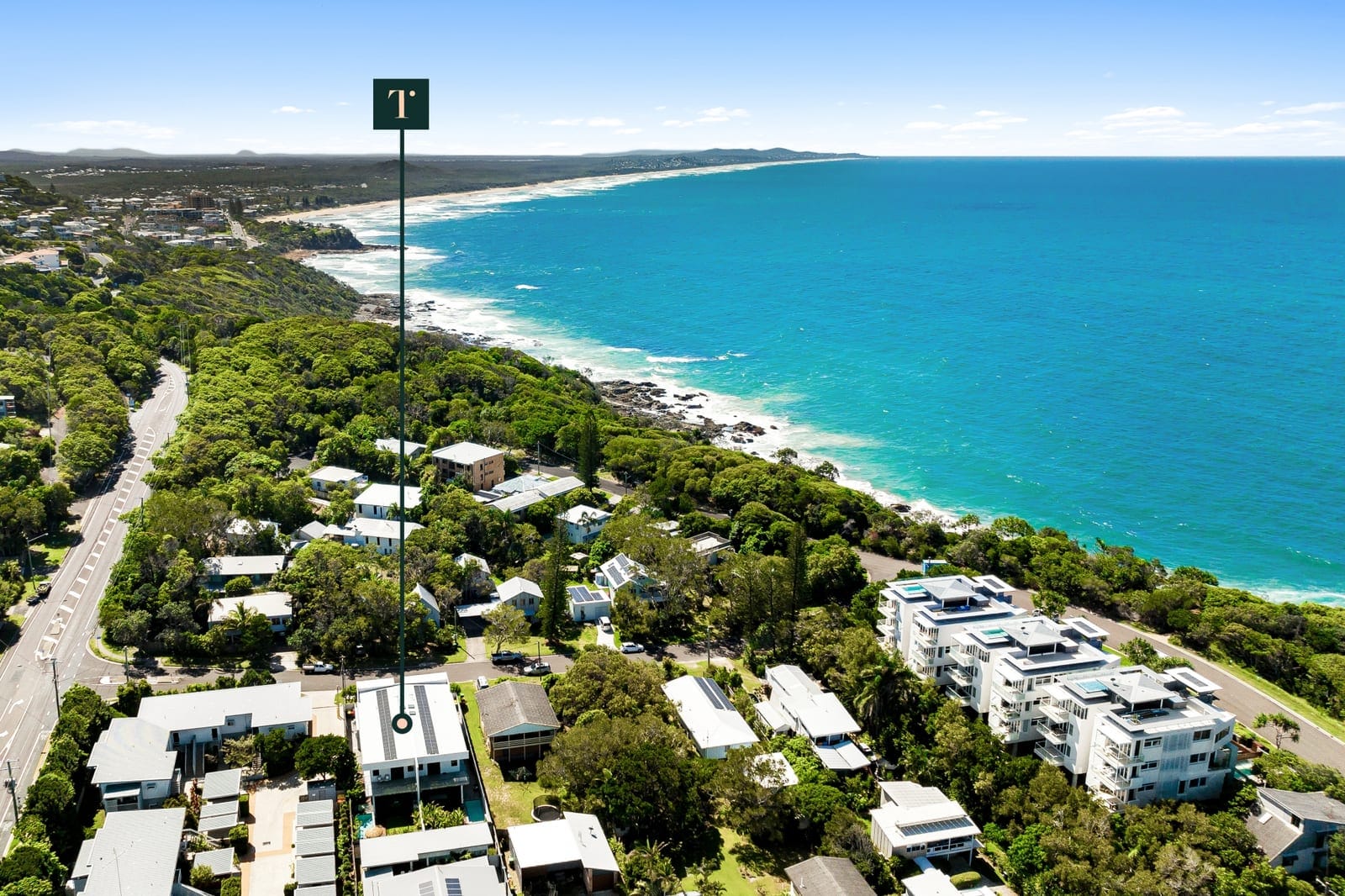 Award Winning Home in Premium Beachside Location