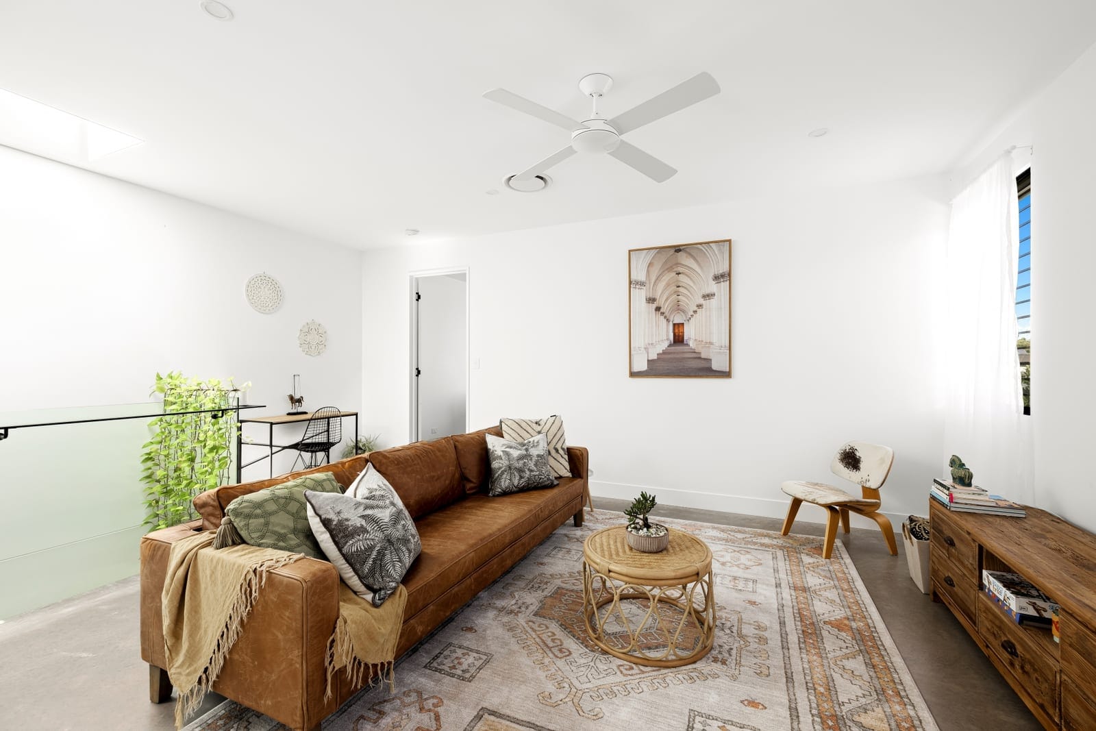 Award Winning Home in Premium Beachside Location