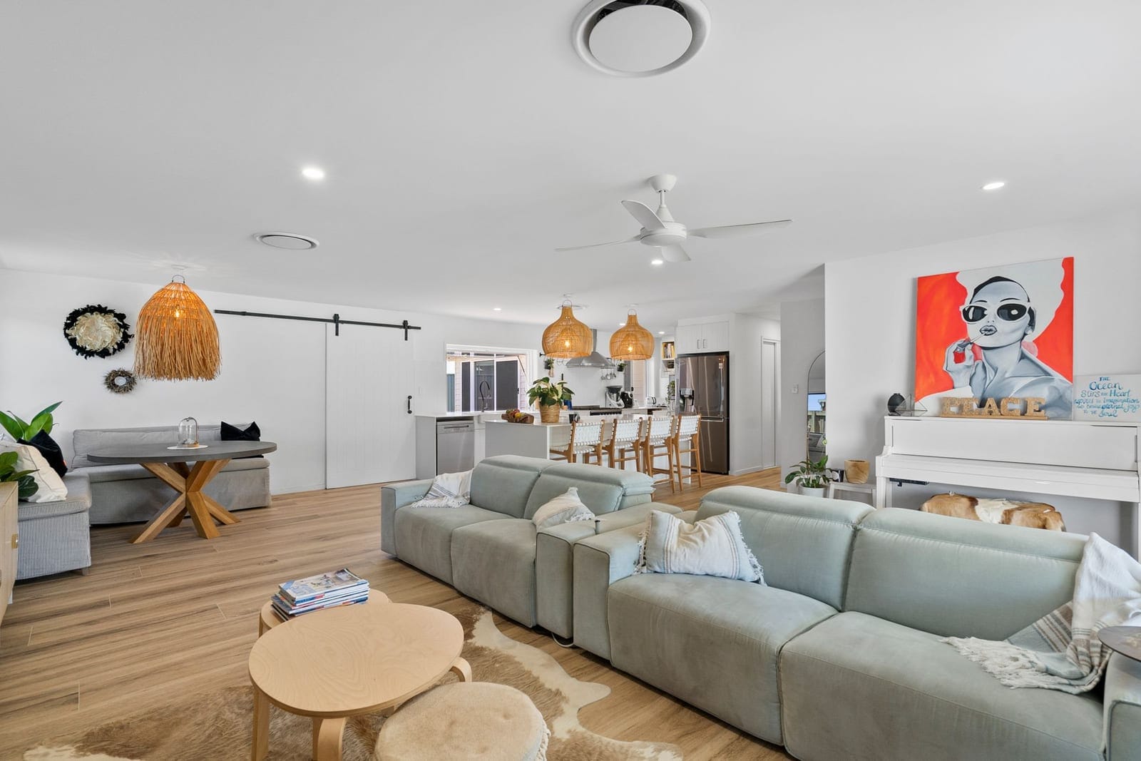 Modern Coastal Beachside Residents