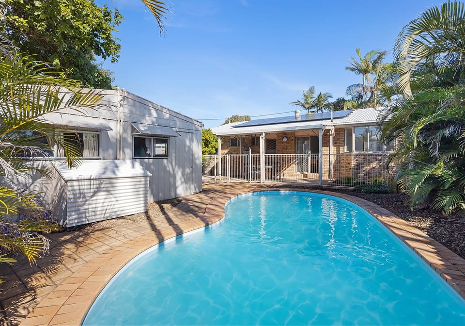 Low Maintenance Living 500m from the Beach