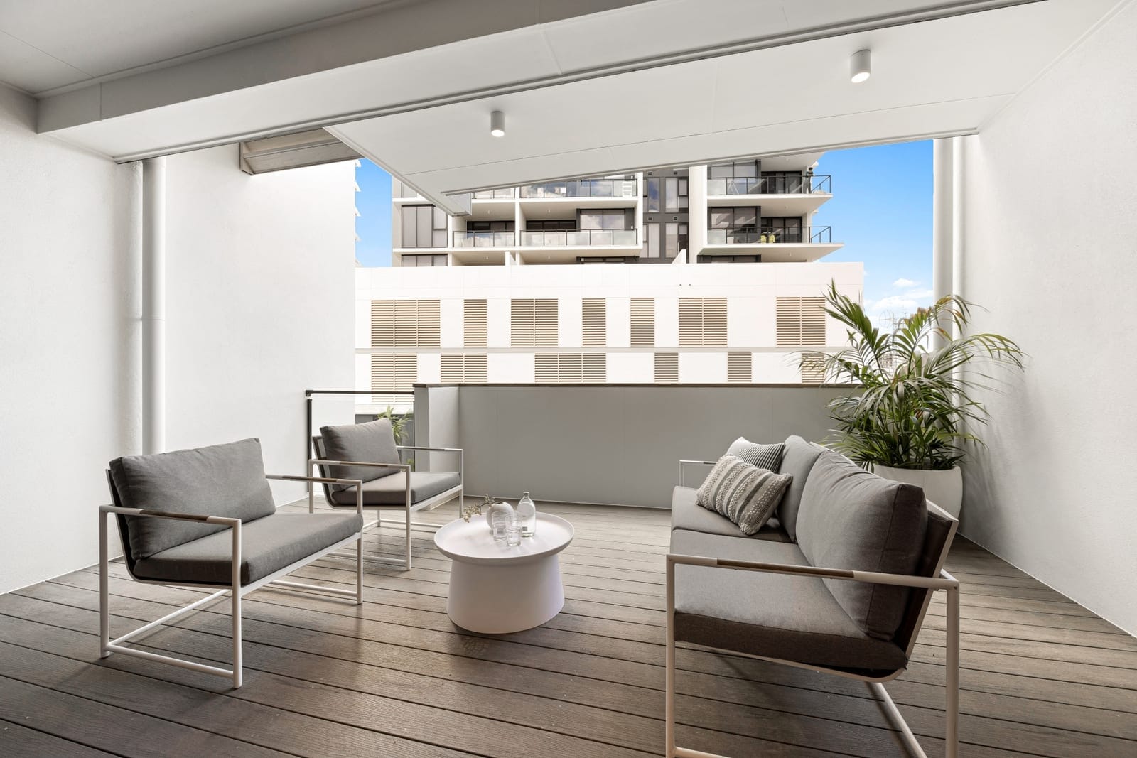 Urban Chic, Heart of CBD!
