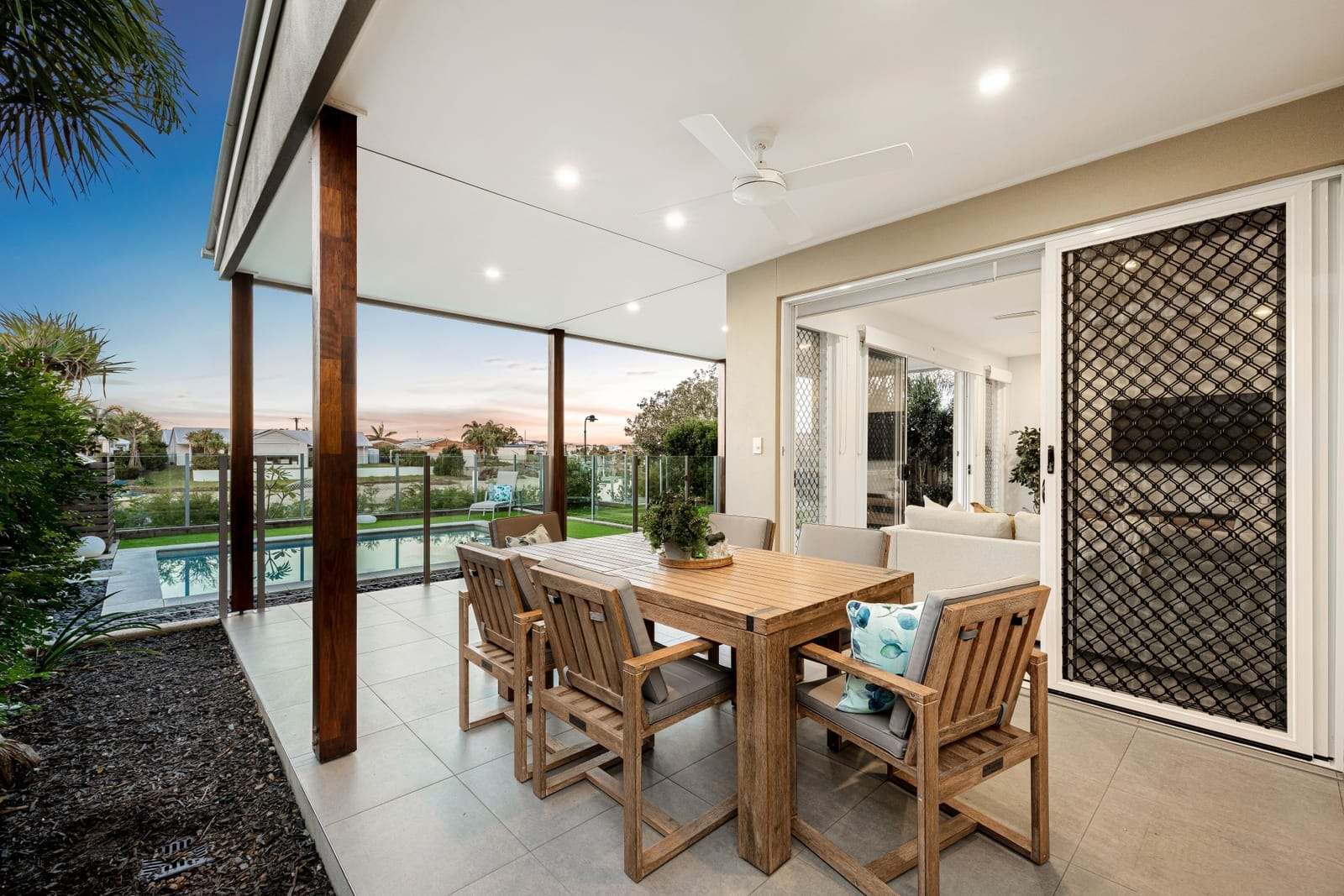 Elegant Waterfront Living with the LOT!