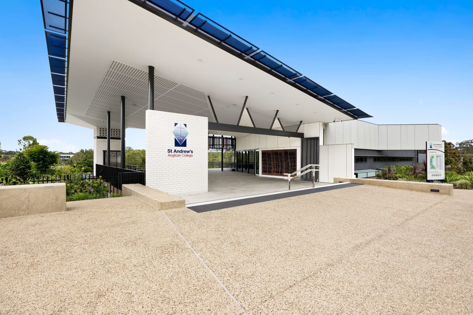 Designer Luxury Atop Peregian's Highest Point: Sunset Views