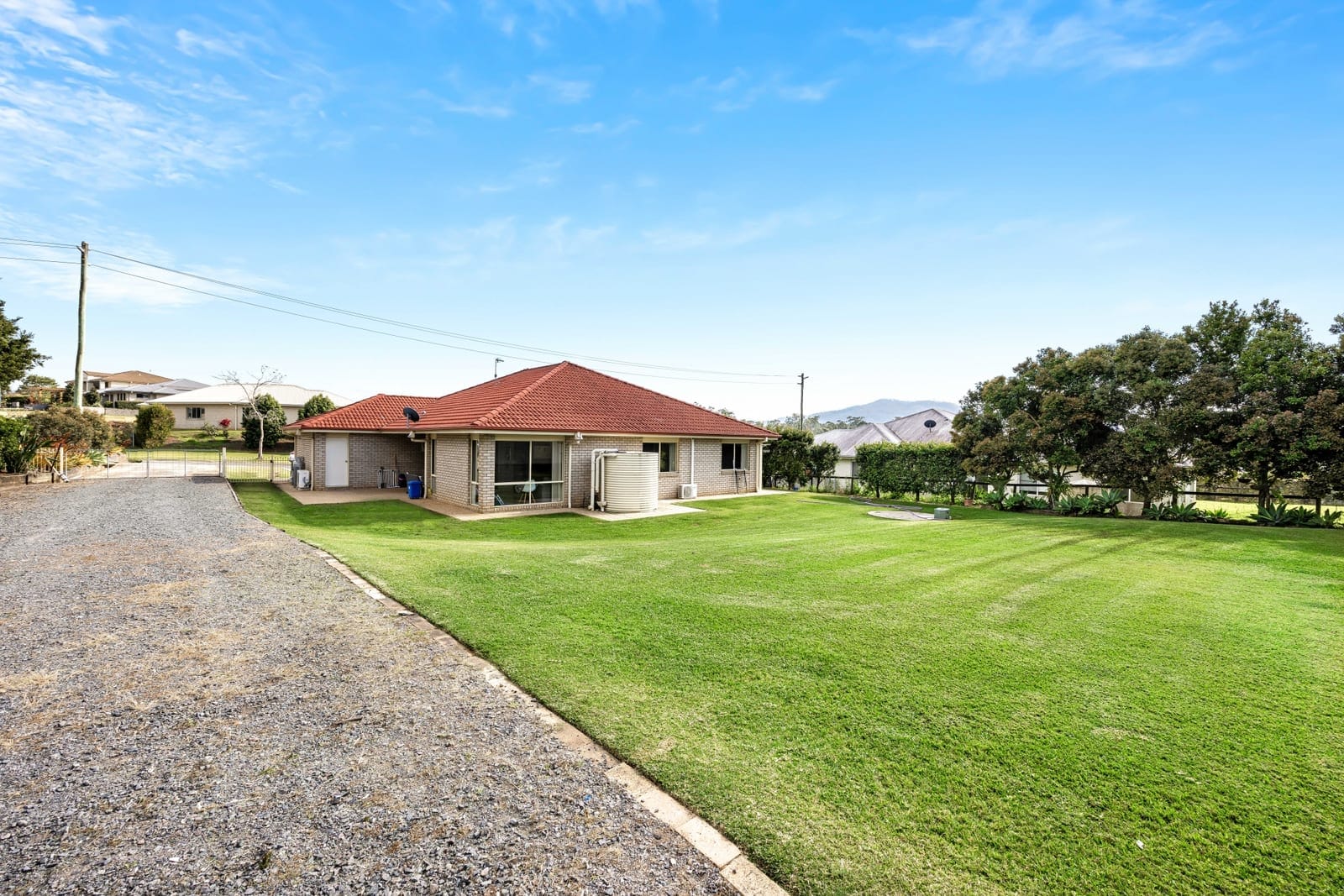 Mountain View Entertainer: Options Galore!