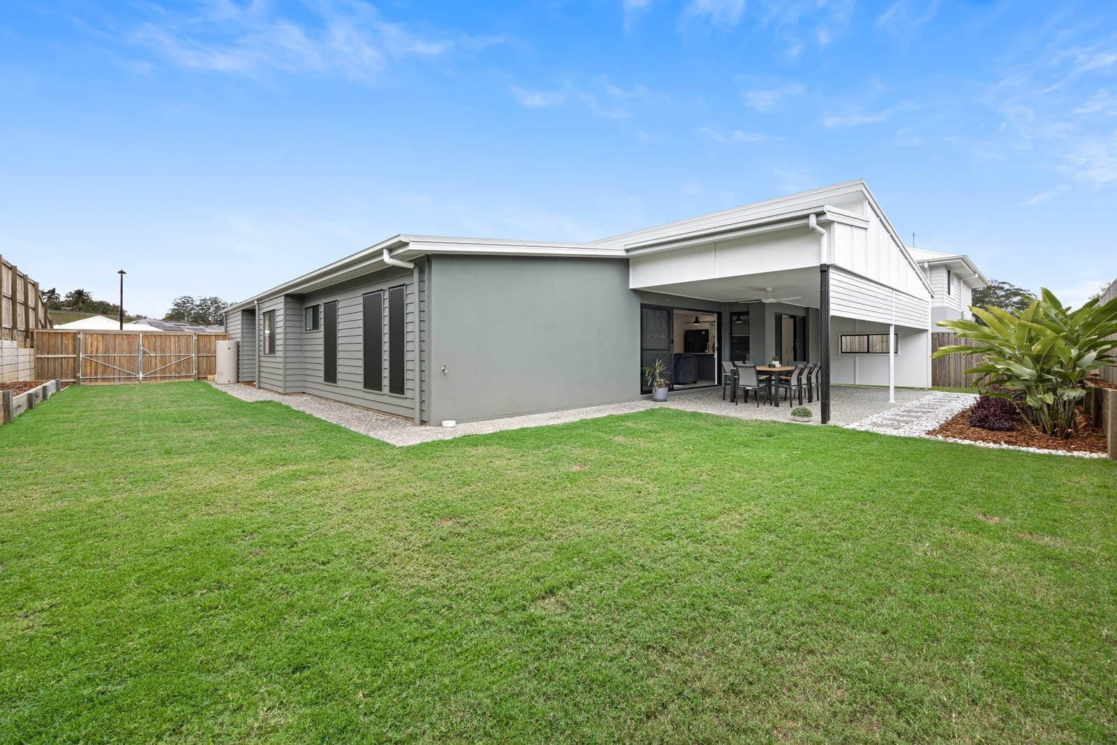 Stylish ‘As New’ Designer Home