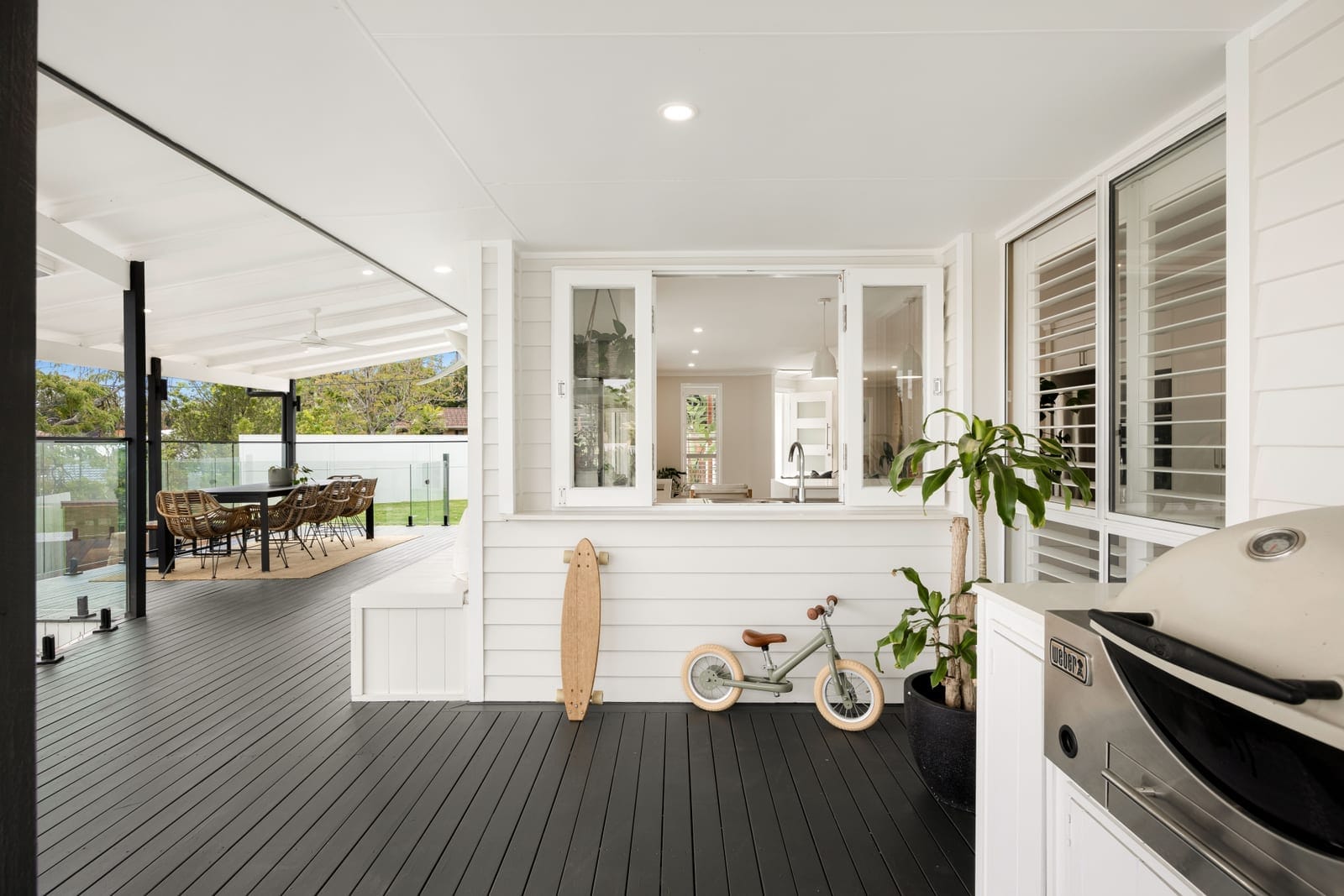 Renovated Family Oasis Minutes from the Beach and CBD
