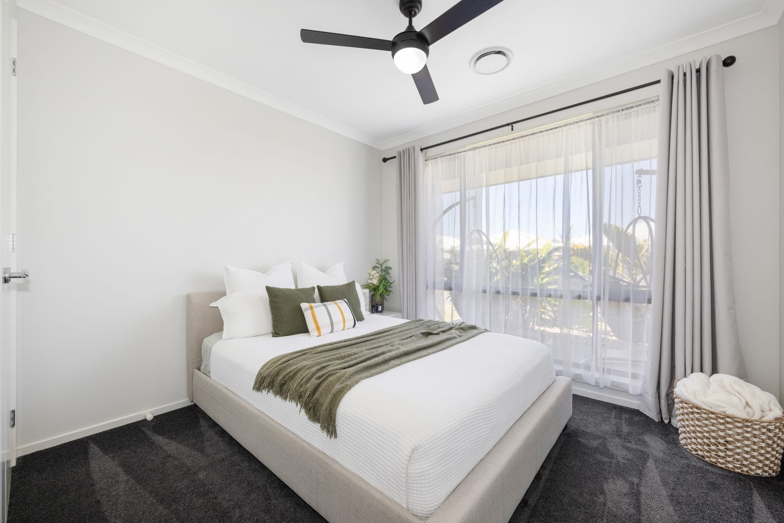 Contemporary Luxury, Effortless Elegance, Side Access Gem!