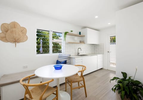 Retro Meets Modern, Beachside Buddina