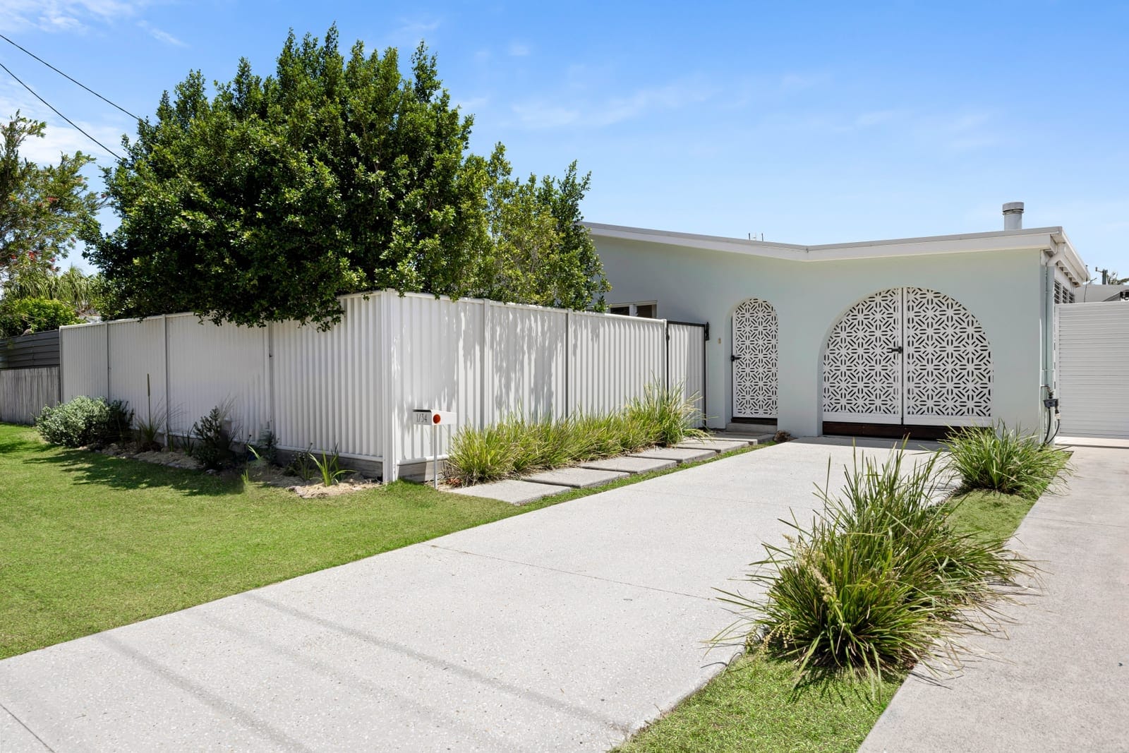 Retro Meets Modern, Beachside Buddina