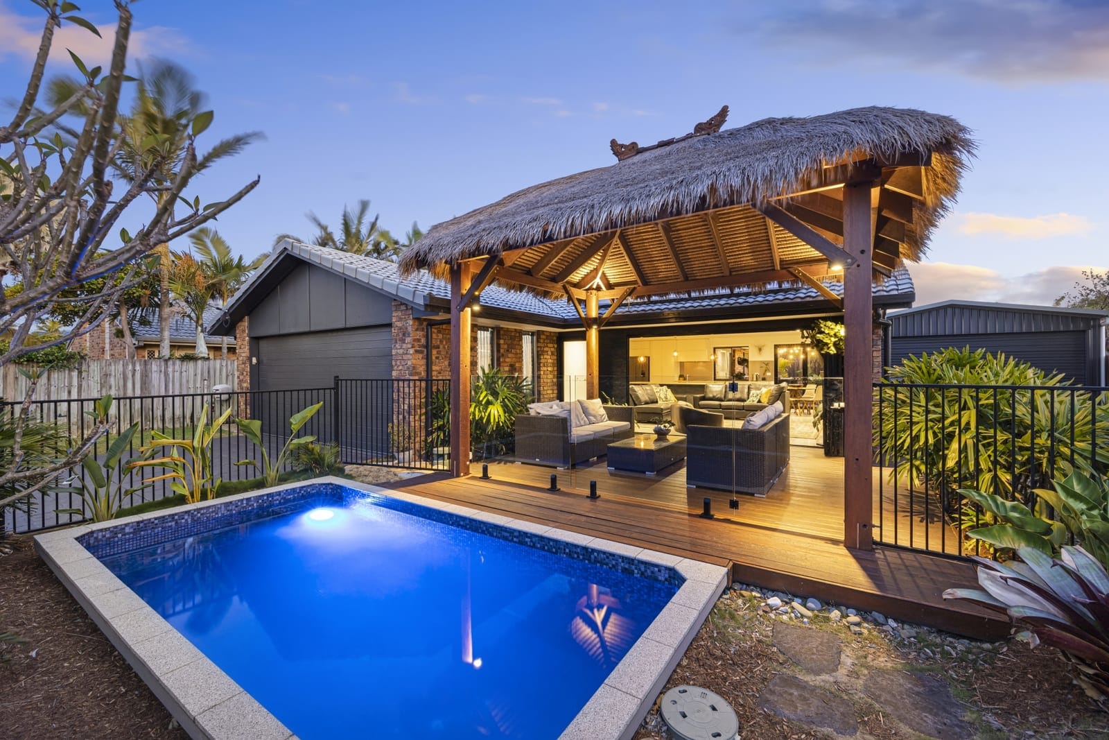 Beachside Entertainer, Family & Lifestyle Perfection!